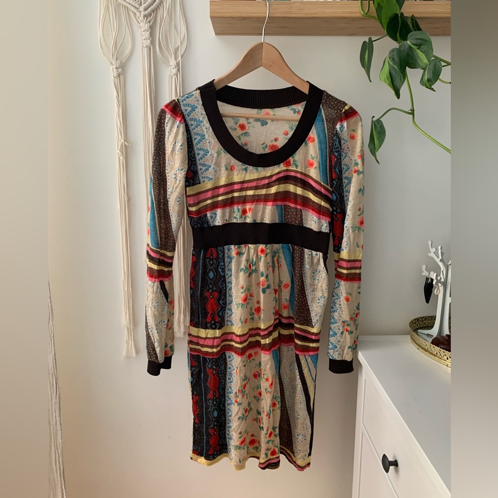 Red Cream Long Sleeve Sweater Dress with Scoop Neck for Casual Wear